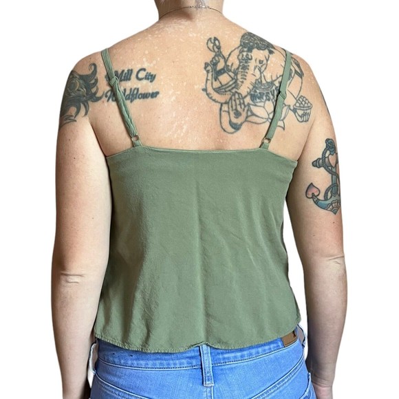 Old Navy Cami Rayon Button Top XS Sage Green Tank Women’s Blouse Extra Small - Picture 4 of 10